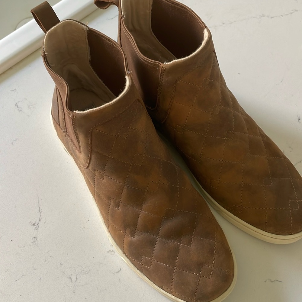 UGG brown quilted booties
